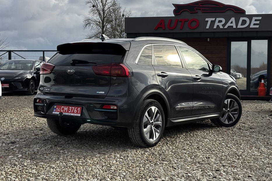 Продам Kia Niro 64 KW авто у Львові  2020 года в Львове