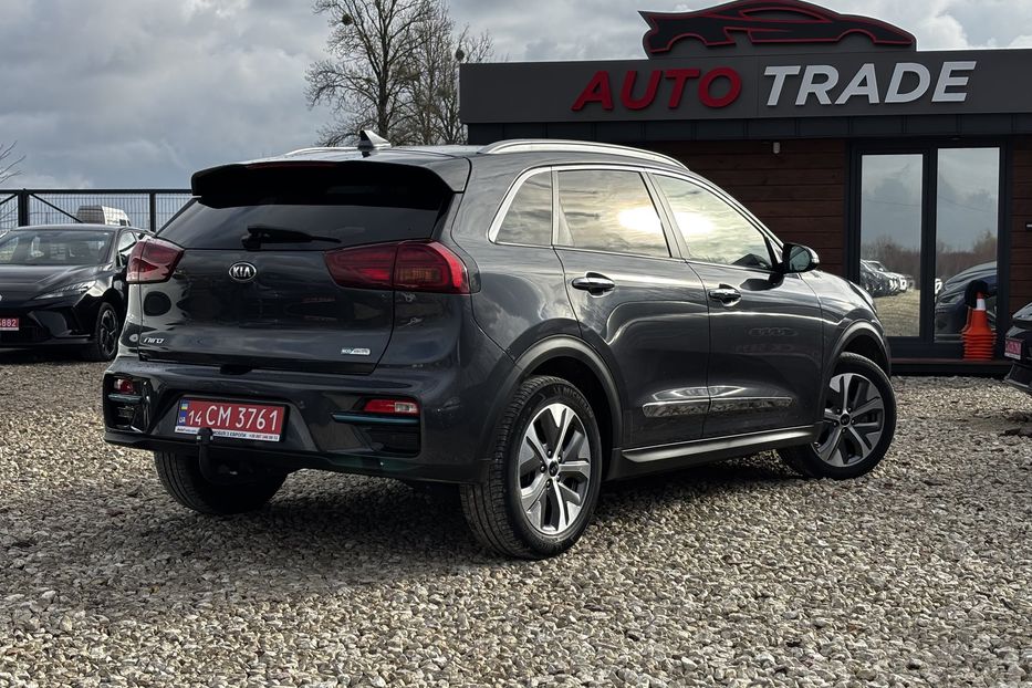 Продам Kia Niro 64 KW авто у Львові  2020 года в Львове