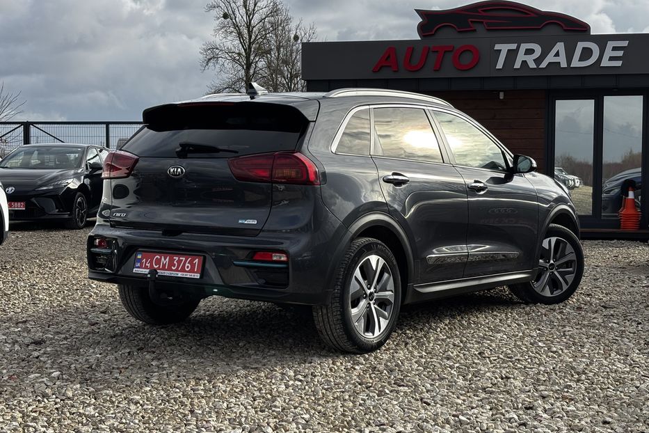 Продам Kia Niro 64 KW авто у Львові  2020 года в Львове