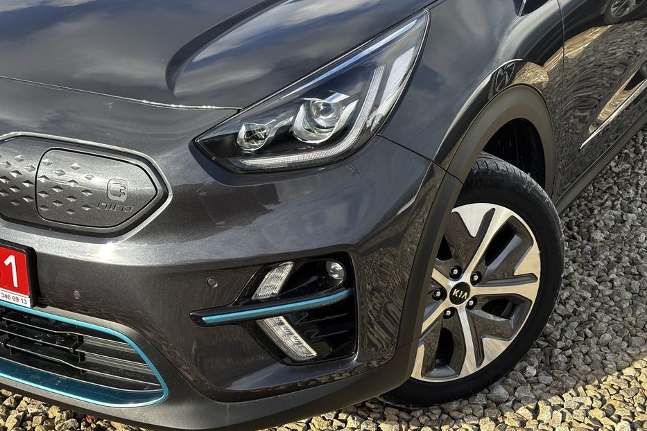 Продам Kia Niro 64 KW авто у Львові  2020 года в Львове