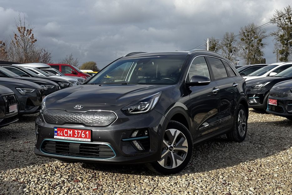 Продам Kia Niro 64 KW авто у Львові  2020 года в Львове