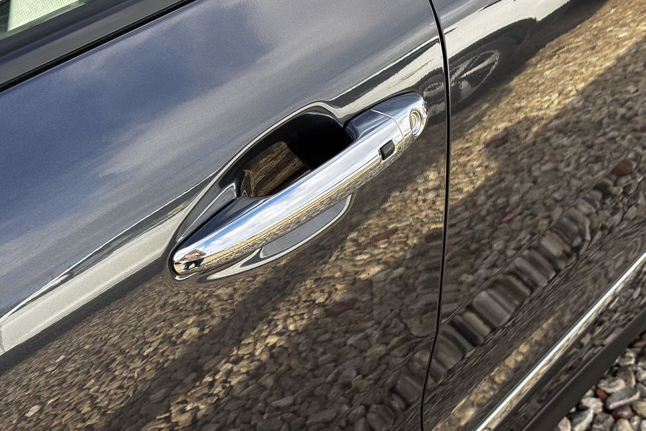 Продам Kia Niro 64 KW авто у Львові  2020 года в Львове