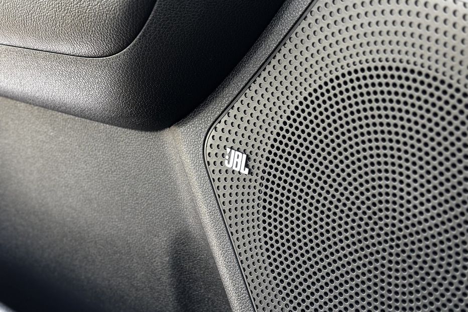 Продам Kia Niro 64 KW авто у Львові  2020 года в Львове