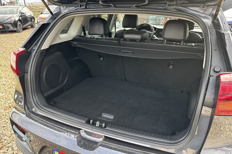 Продам Kia Niro 64 KW авто у Львові  2020 года в Львове