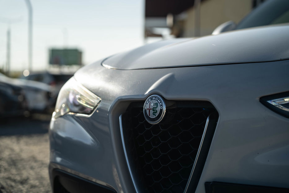 Продам Alfa Romeo Stelvio TI 2017 года в Черновцах