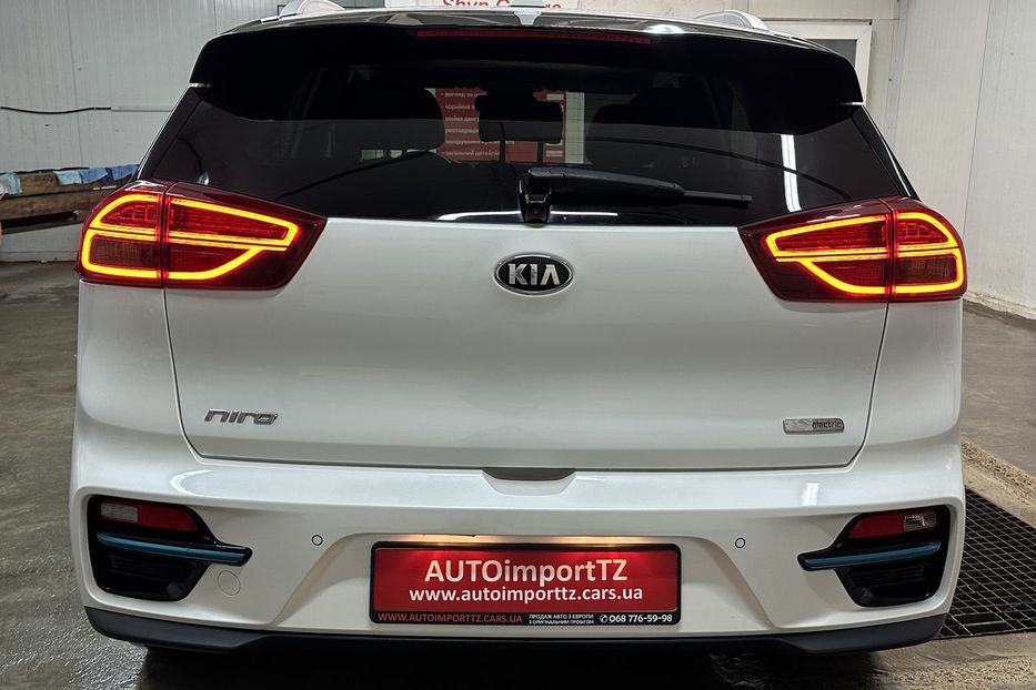 Продам Kia Niro 64 кВт Макс. комплектація 2021 года в Львове