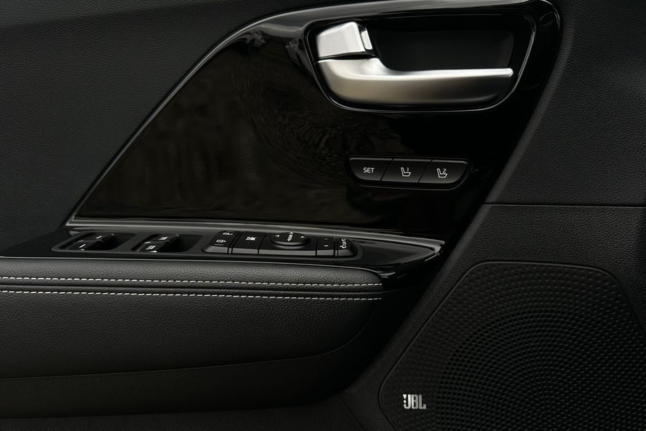 Продам Kia Niro 64 кВт Макс. комплектація 2021 года в Львове