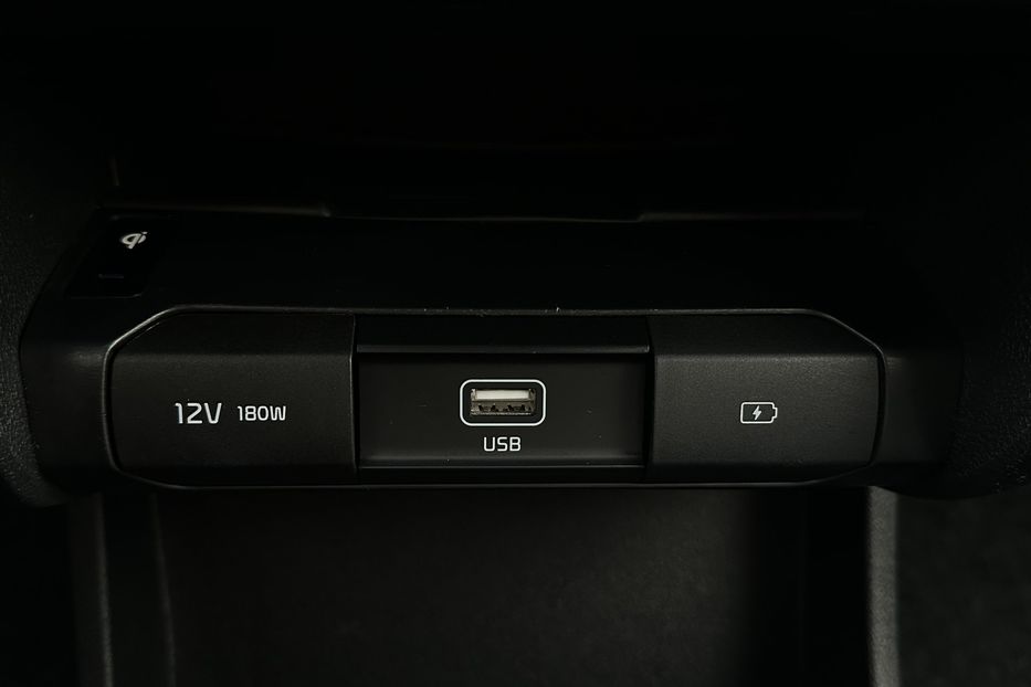 Продам Kia Niro 64 кВт Макс. комплектація 2021 года в Львове