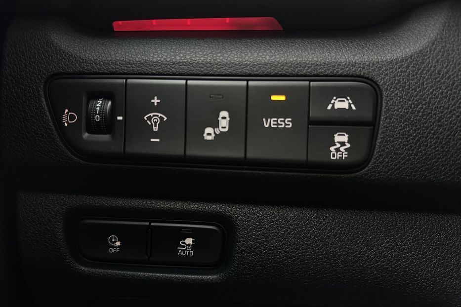 Продам Kia Niro 64 кВт Макс. комплектація 2021 года в Львове