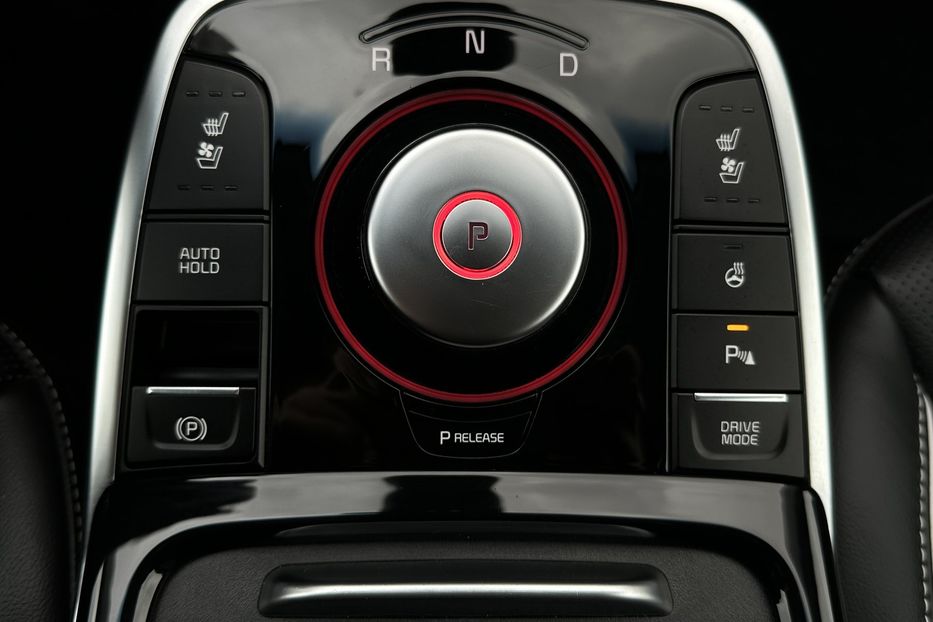 Продам Kia Niro 64 кВт Макс. комплектація 2021 года в Львове