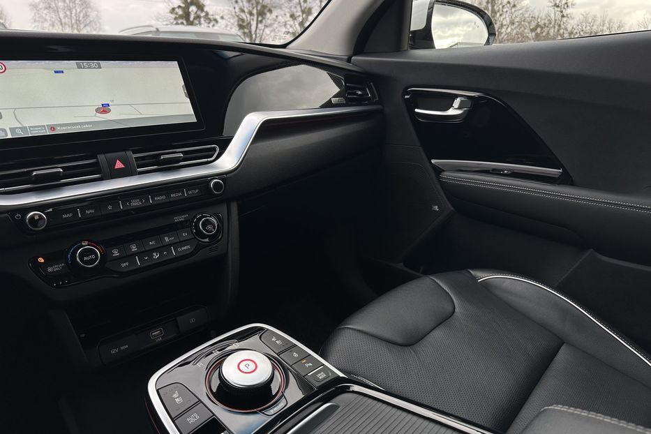 Продам Kia Niro 64 кВт Макс. комплектація 2021 года в Львове