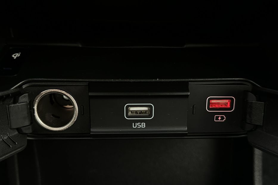 Продам Kia Niro 64 кВт Макс. комплектація 2021 года в Львове