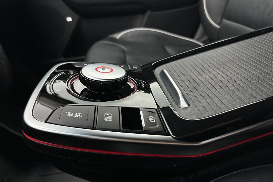 Продам Kia Niro 64 кВт Макс. комплектація 2021 года в Львове