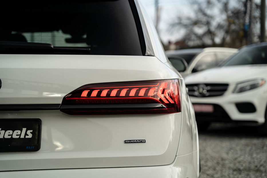 Продам Audi Q7 Prestige 2020 года в Черновцах