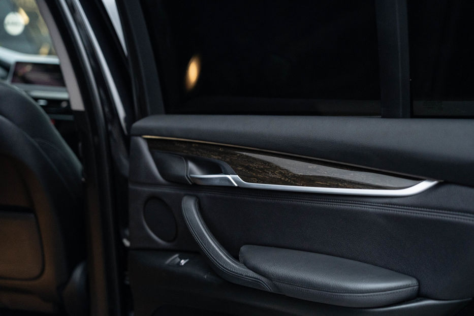 Продам BMW X5 xDrive35i 2014 года в Черновцах