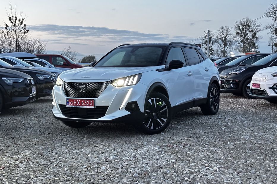 Продам Peugeot 2008 GT EV 50 KW авто у Львові  2020 года в Львове