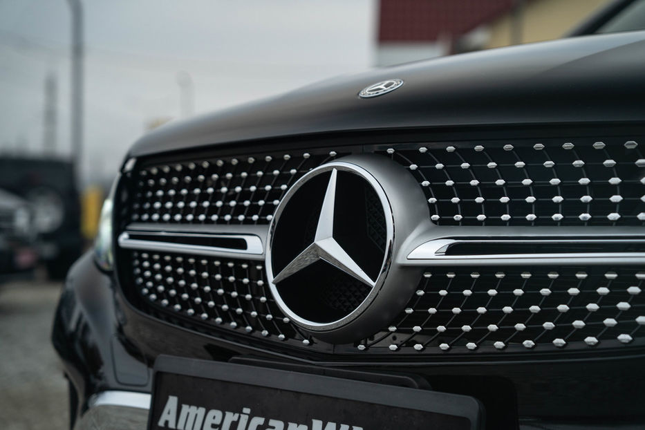 Продам Mercedes-Benz GLC-Class 300 4Matic 2018 года в Черновцах