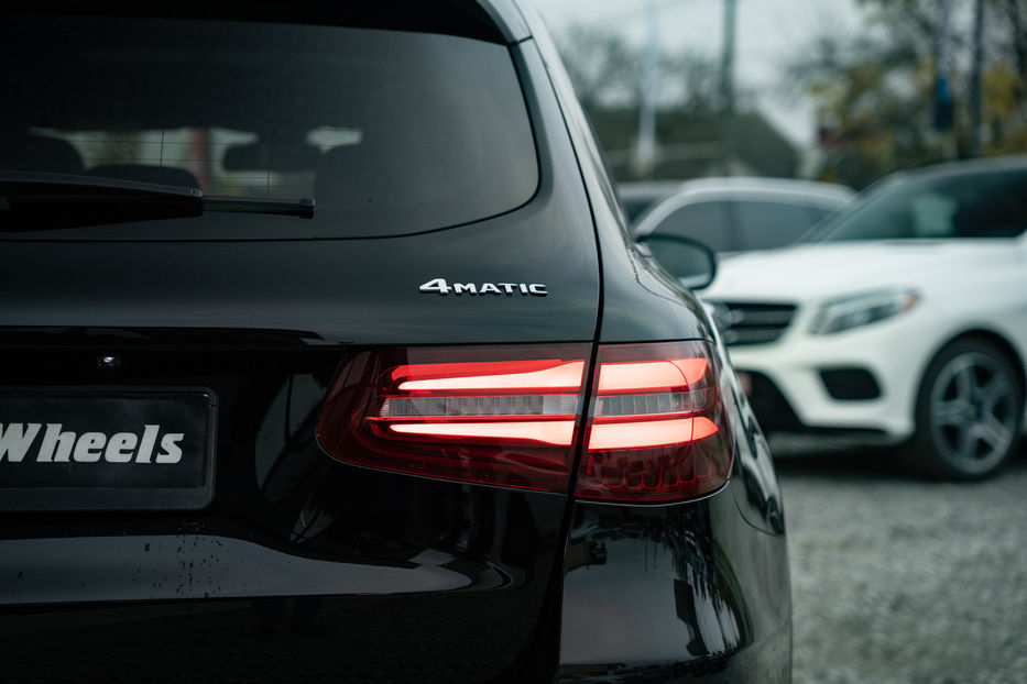 Продам Mercedes-Benz GLC-Class 300 4Matic 2018 года в Черновцах