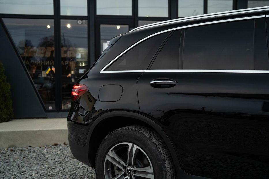 Продам Mercedes-Benz GLC-Class 300 4Matic 2018 года в Черновцах