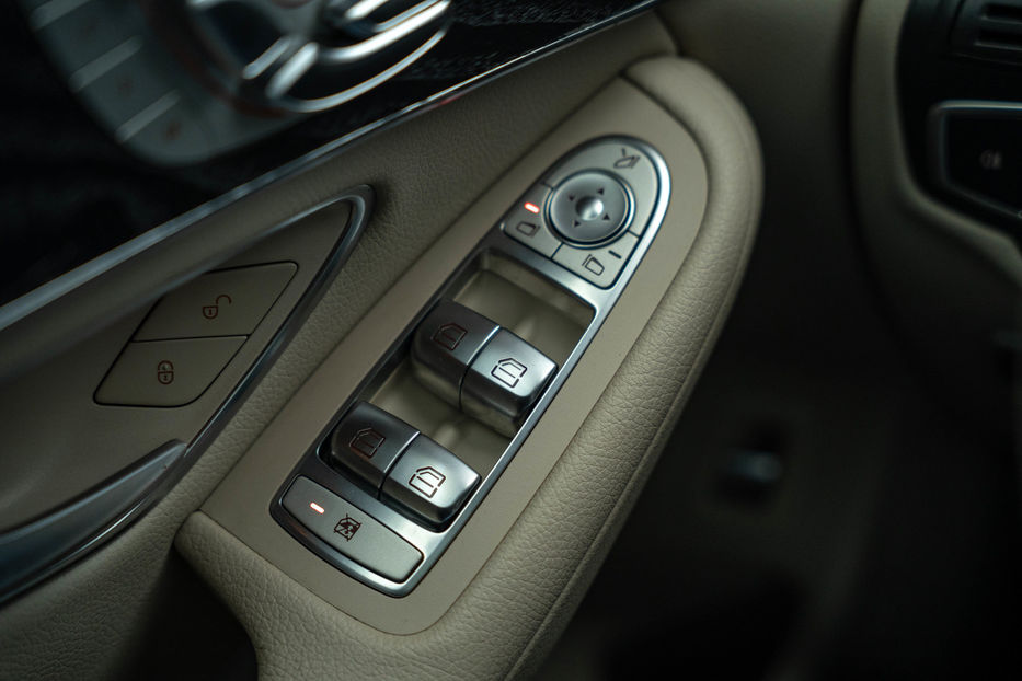 Продам Mercedes-Benz GLC-Class 300 4Matic 2018 года в Черновцах