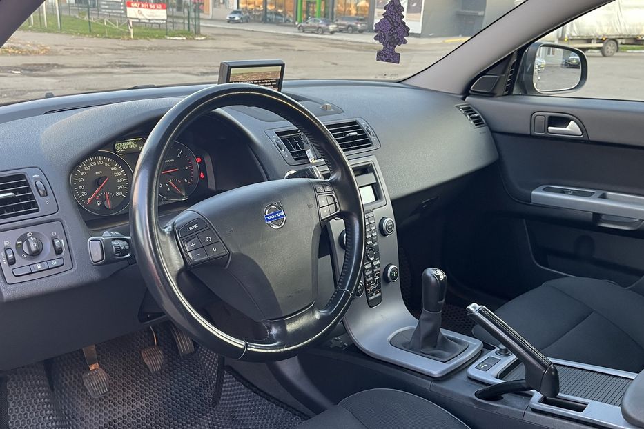 Продам Volvo V50 TDI 2011 года в Николаеве