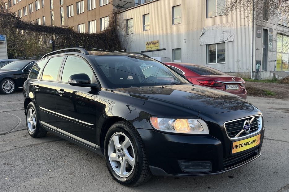 Продам Volvo V50 TDI 2011 года в Николаеве