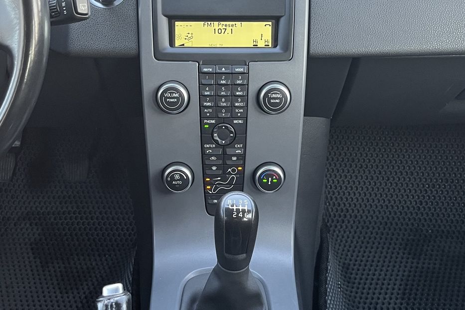 Продам Volvo V50 TDI 2011 года в Николаеве