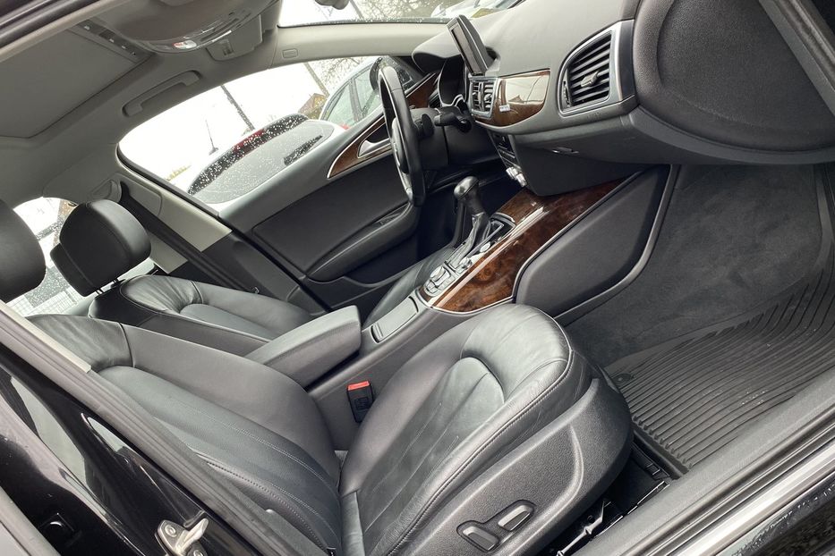 Продам Audi A6 2015 года в Луцке