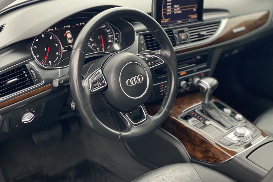 Продам Audi A6 2015 года в Луцке