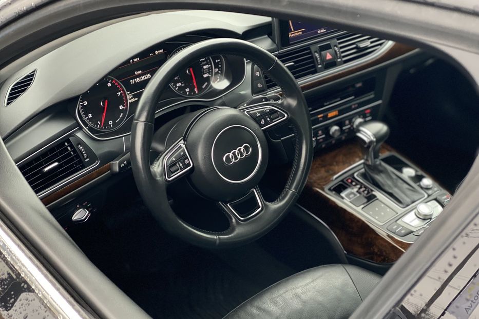Продам Audi A6 2015 года в Луцке
