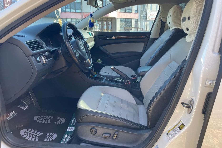 Продам Volkswagen Passat B7 2014 года в Черновцах