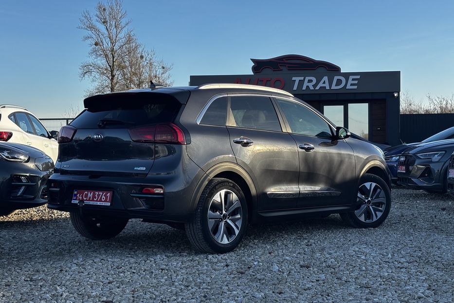Продам Kia Niro 64 KW авто у Львові  2020 года в Львове