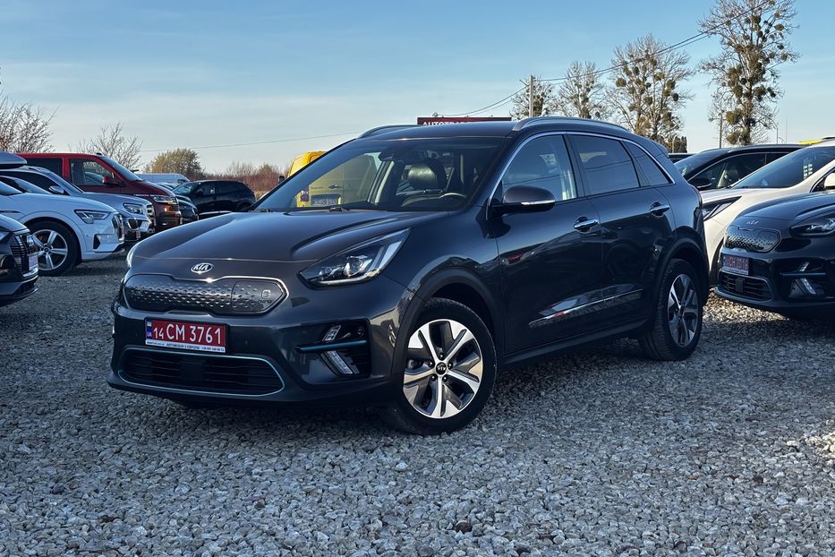 Продам Kia Niro 64 KW авто у Львові  2020 года в Львове