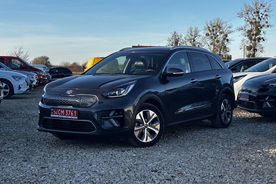 Продам Kia Niro 64 KW авто у Львові  2020 года в Львове