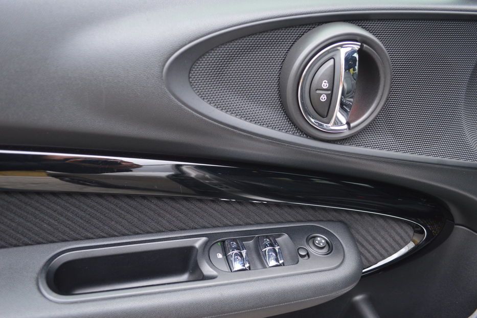 Продам MINI Clubman 2016 года в Одессе