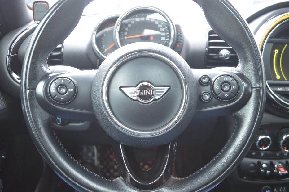 Продам MINI Clubman 2016 года в Одессе