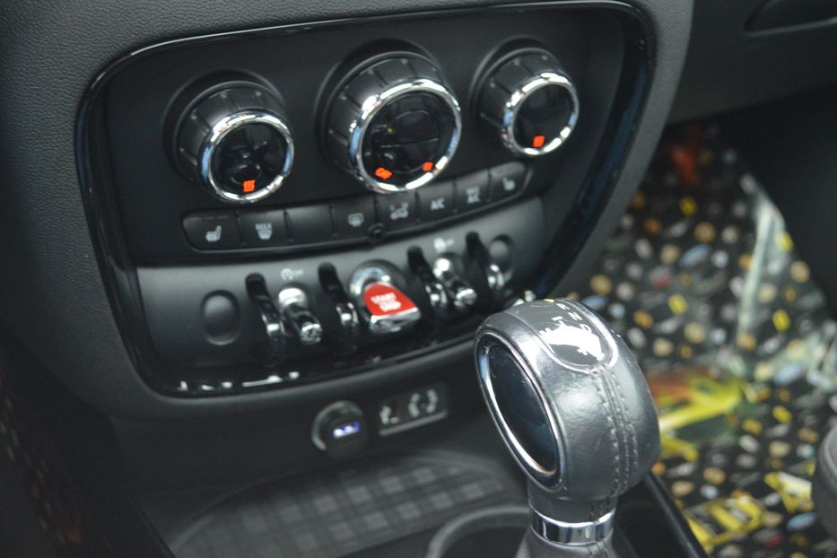 Продам MINI Clubman 2016 года в Одессе