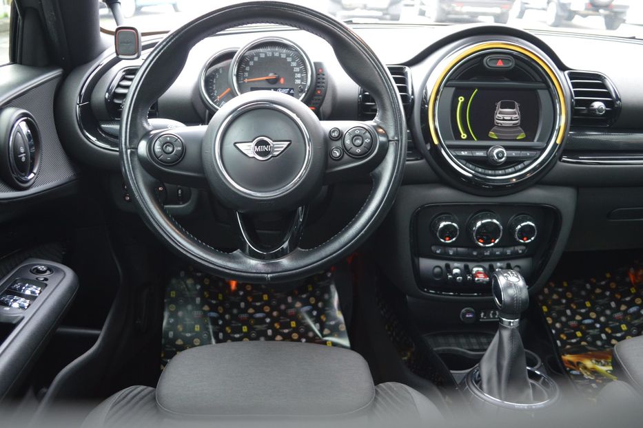 Продам MINI Clubman 2016 года в Одессе