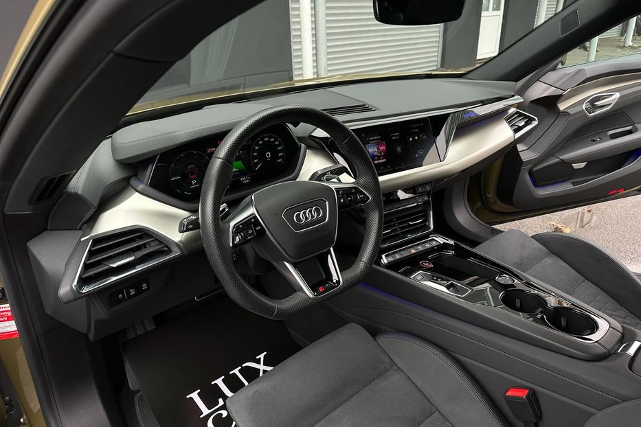 Продам Audi E-Tron GT RS 2021 года в Киеве