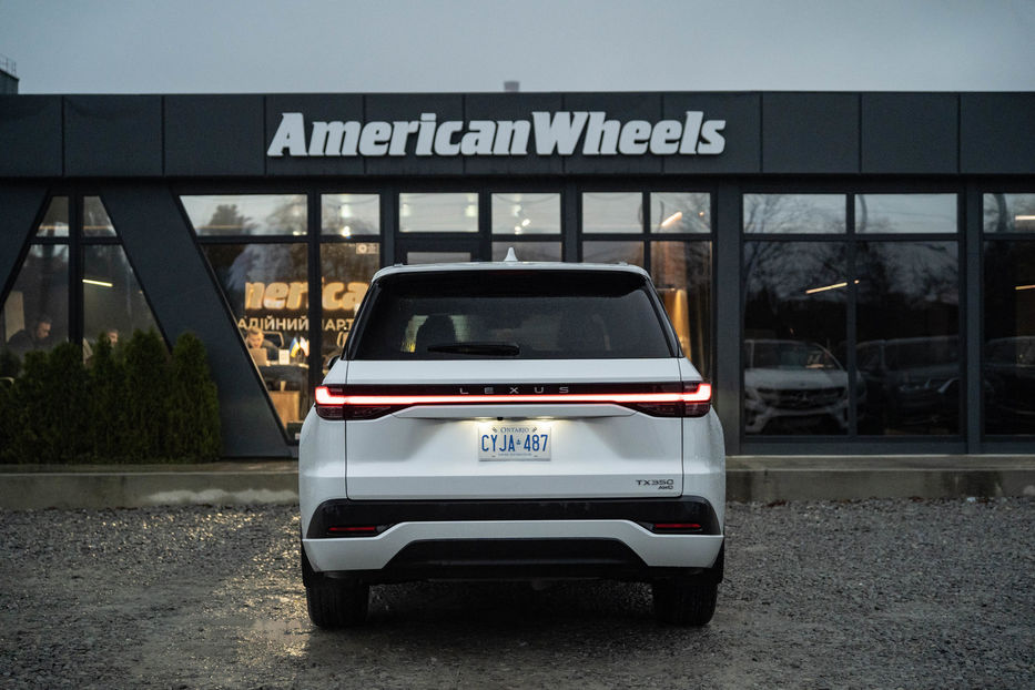 Продам Lexus HS TX 350 AWD 2024 года в Черновцах