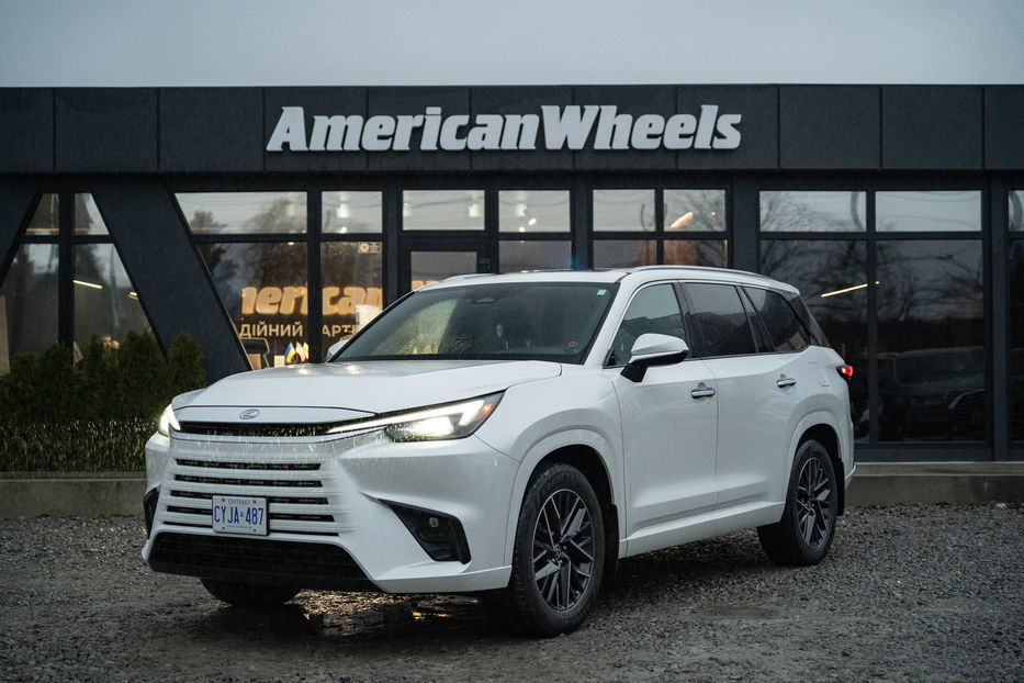 Продам Lexus HS TX 350 AWD 2024 года в Черновцах