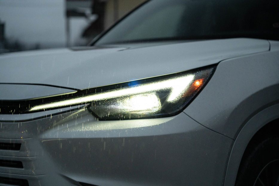 Продам Lexus HS TX 350 AWD 2024 года в Черновцах