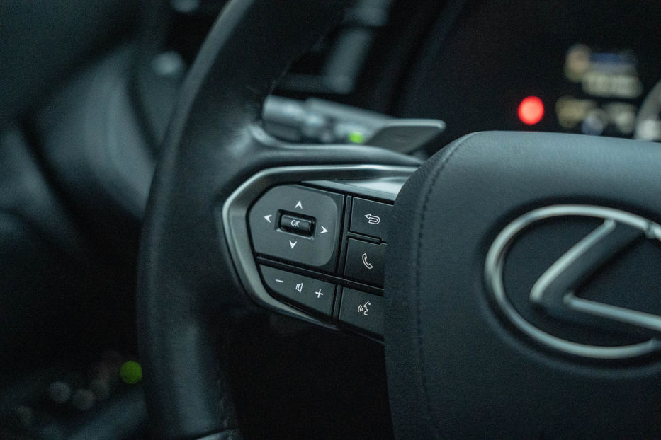 Продам Lexus HS TX 350 AWD 2024 года в Черновцах