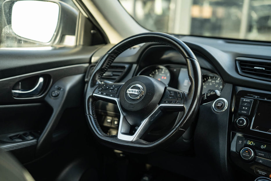 Продам Nissan Rogue SV 2017 года в Черновцах