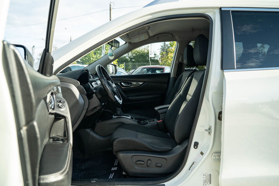 Продам Nissan Rogue SV 2017 года в Черновцах