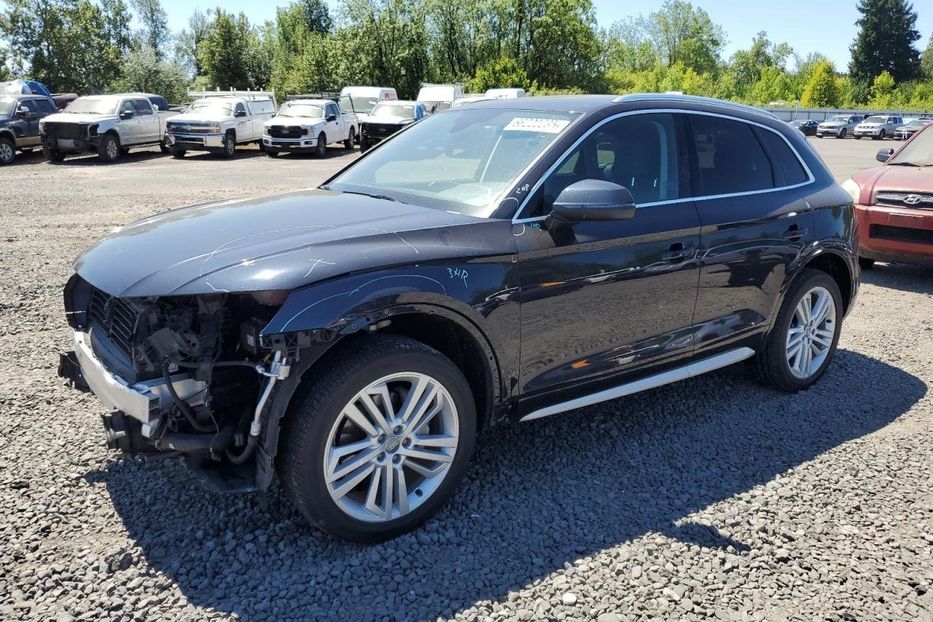 Продам Audi Q5 Premium Plus 2020 года в Черновцах