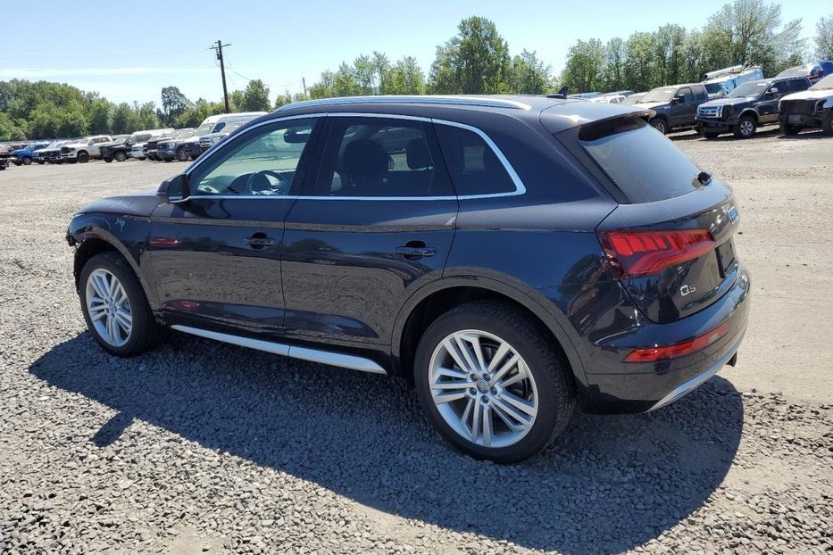 Продам Audi Q5 Premium Plus 2020 года в Черновцах