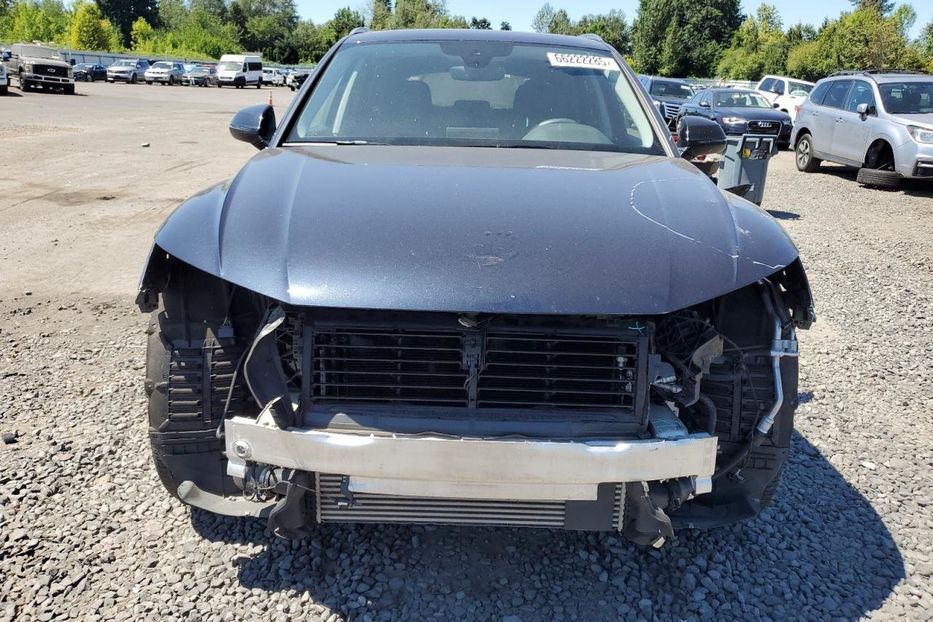 Продам Audi Q5 Premium Plus 2020 года в Черновцах