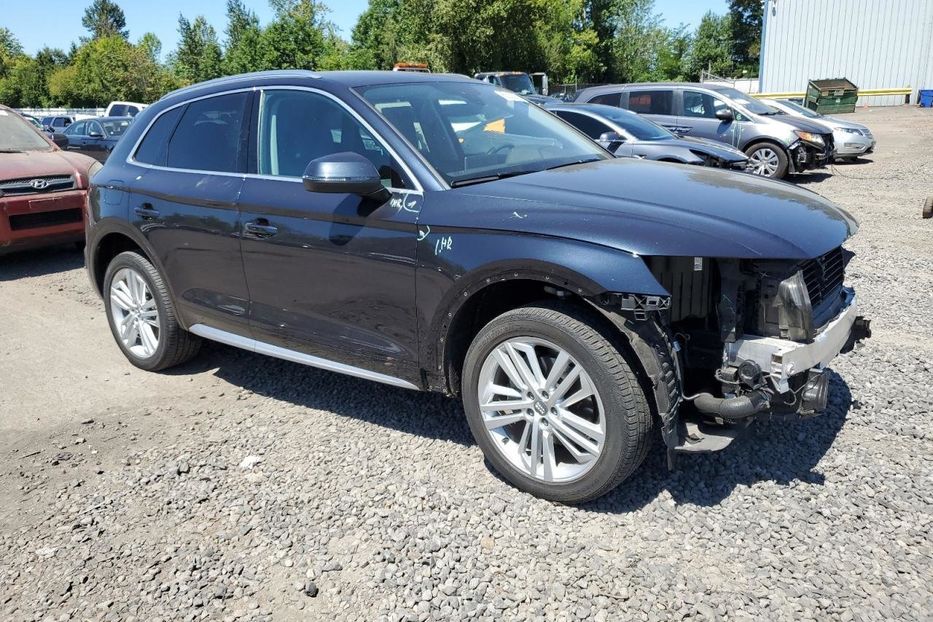 Продам Audi Q5 Premium Plus 2020 года в Черновцах