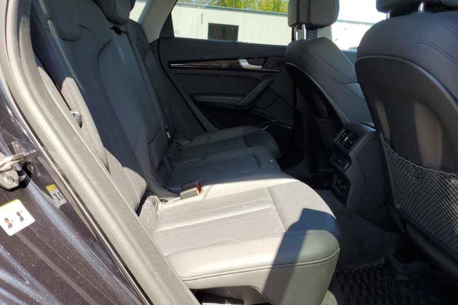 Продам Audi Q5 Premium Plus 2020 года в Черновцах